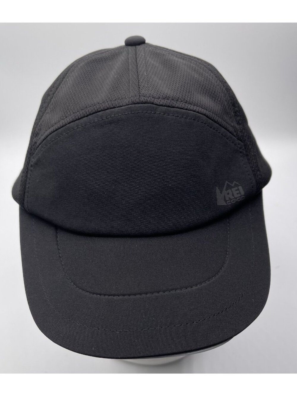REI Co-Op Swiftland Black Hat Cap Adjustable Strap Running Hiking